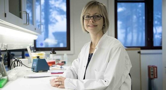 マイクロRNA(miRNA-137)がヒポクレチン量を調節し、睡眠時間に影響を与えることを発見