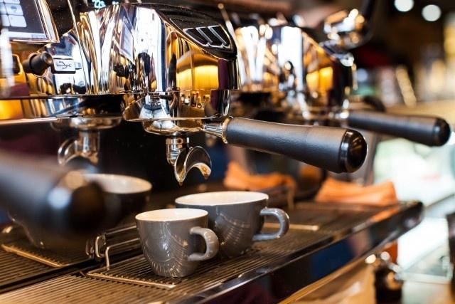 エスプレッソコーヒー愛好家注目:アルツハイマー病タンパク質の凝集を防ぐことが判明