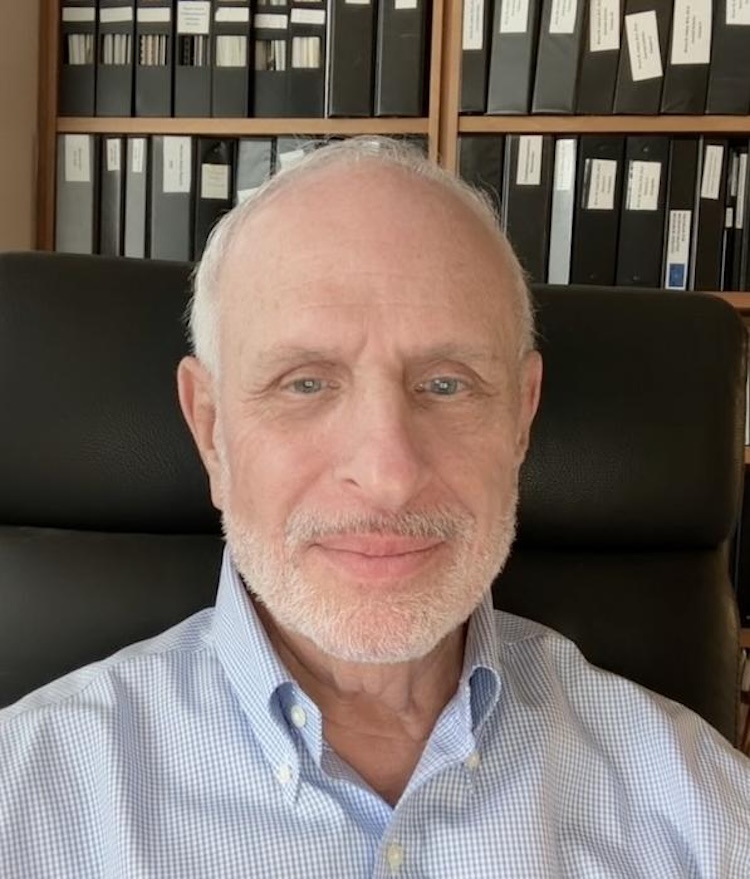 iPS細胞で脳細胞を培養：精神疾患研究の革命的アプローチとミトコンドリアの謎